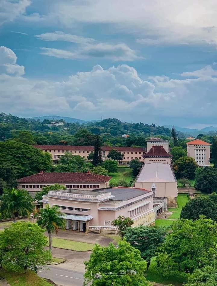 Kandy Paradise Hotel & Spa Gelioya Exterior foto